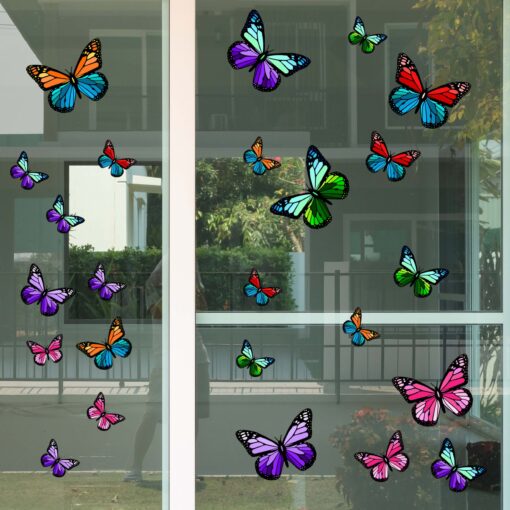 Selbstklebende bunte Schmetterlinge als Fensterbild