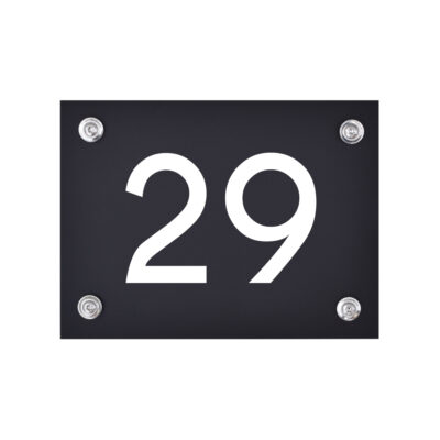 Hausnummernschild 29 in weiß auf schwarzem Acryl