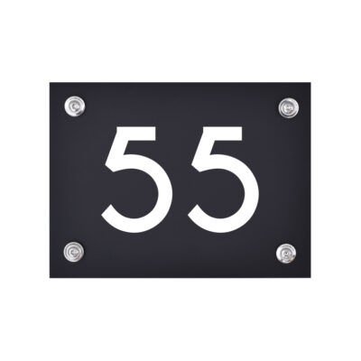 Hausnummernschild Nummer 55 schwarz-weiß