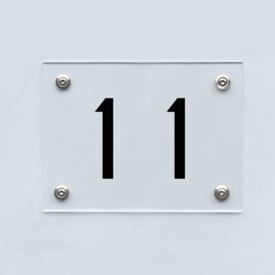 Hausnummernschild 11 - Hausnummer aus Acryl