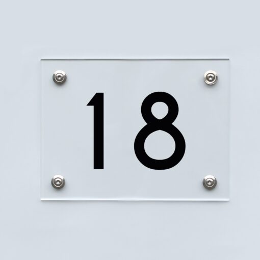 Hausnummernschild 18 - Hausnummer aus Acryl