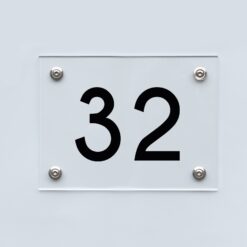 Hausnummernschild 32 - Hausnummer aus Acryl