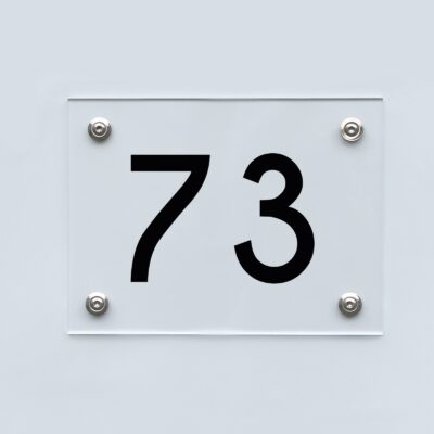 Hausnummernschild 73 - Hausnummer aus Acryl