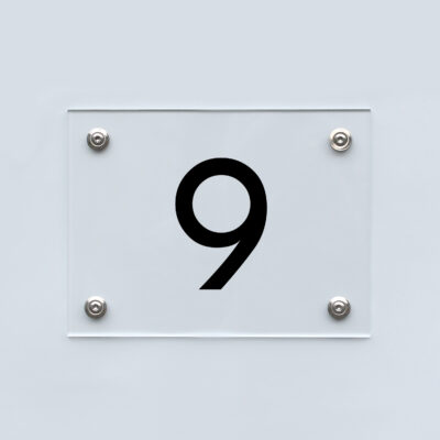 Hausnummernschild transparent mit schwarzer 9